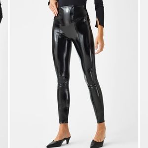 Spanx Faux Patent Leather Leggings! Great condition, true to size, a must have!
